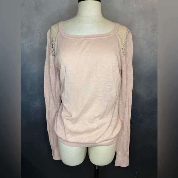 LOFT Tops - LOFT Soft Pink Lace-Accent Linen Sweatshirt